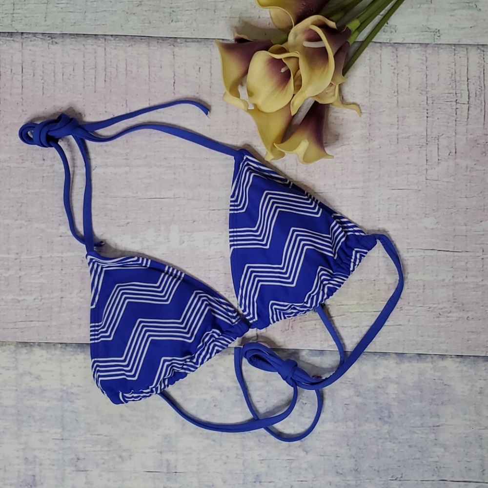 Mossimo  Triangle Bikini Top